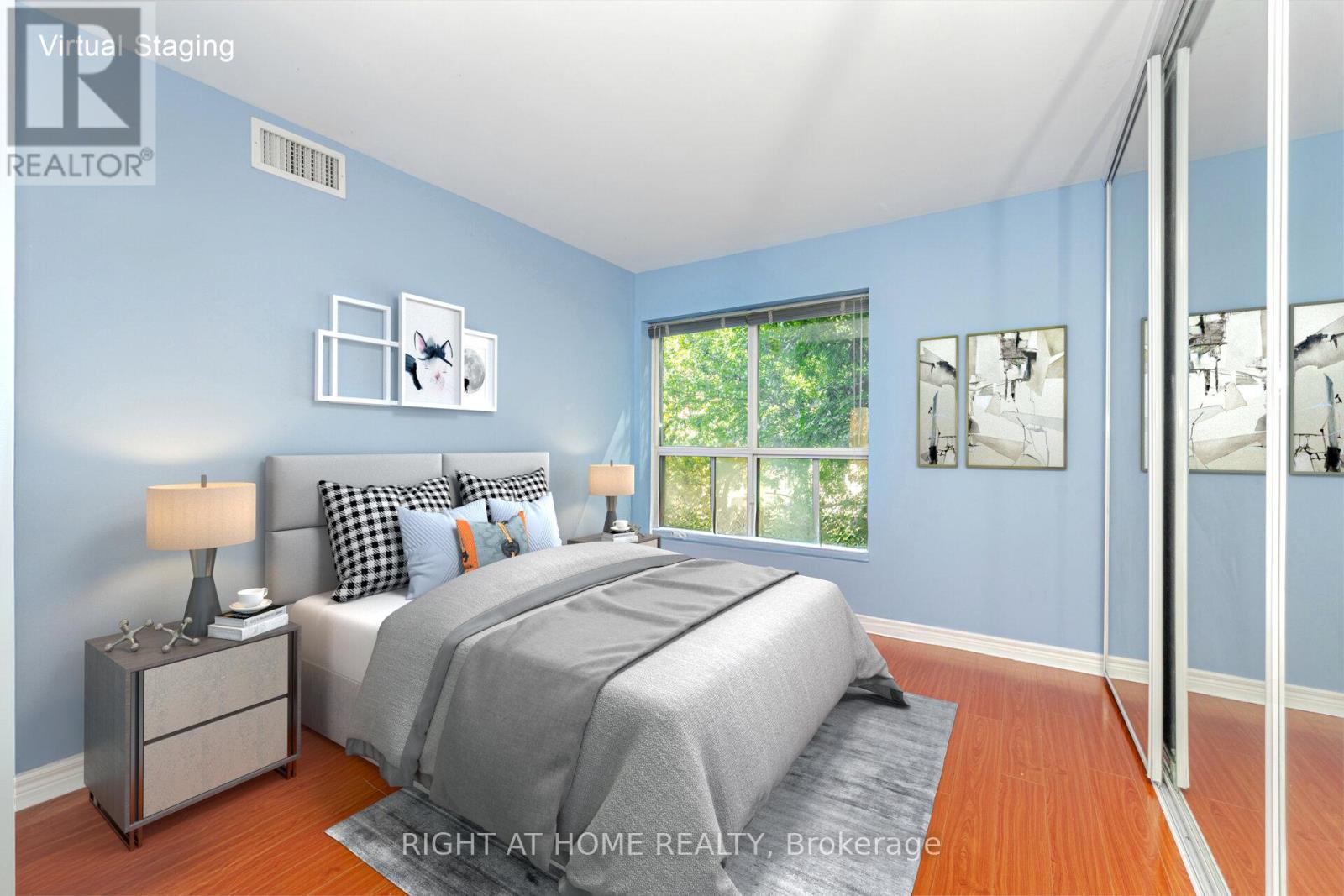 219 - 600 Queens Quay, Toronto, Ontario M5V 3M3 - Photo 9 - C12522622