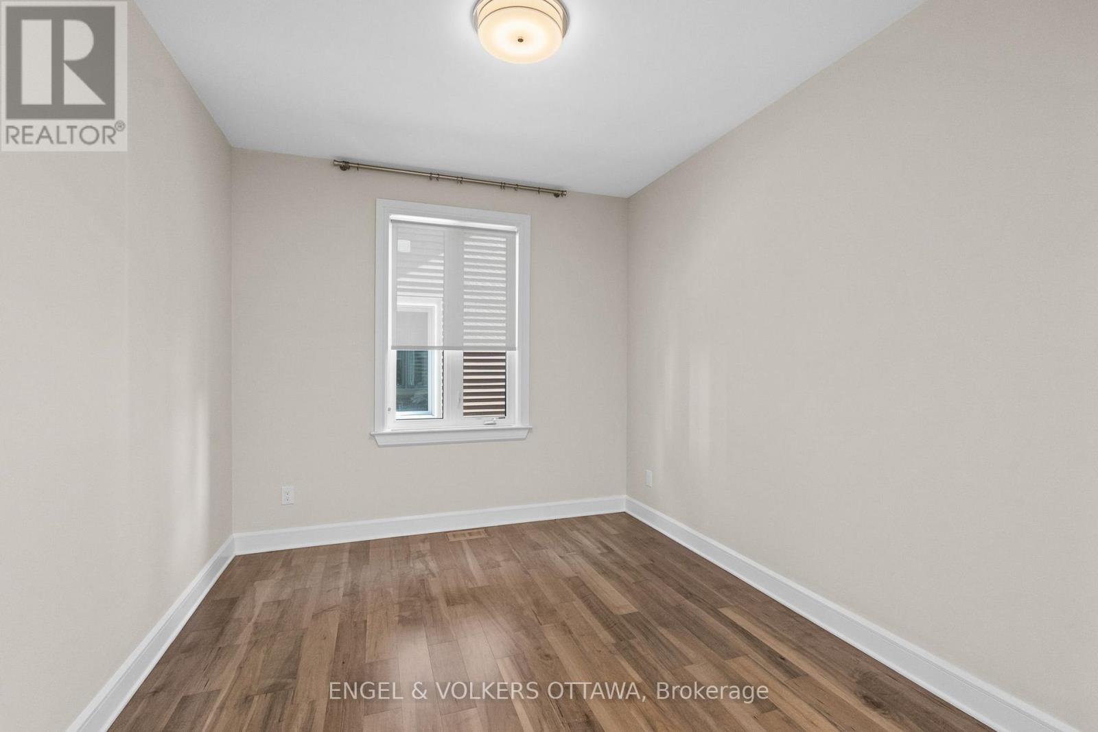 122 Helen Rapp Way, Ottawa, Ontario  K1T 0N4 - Photo 17 - X12522688