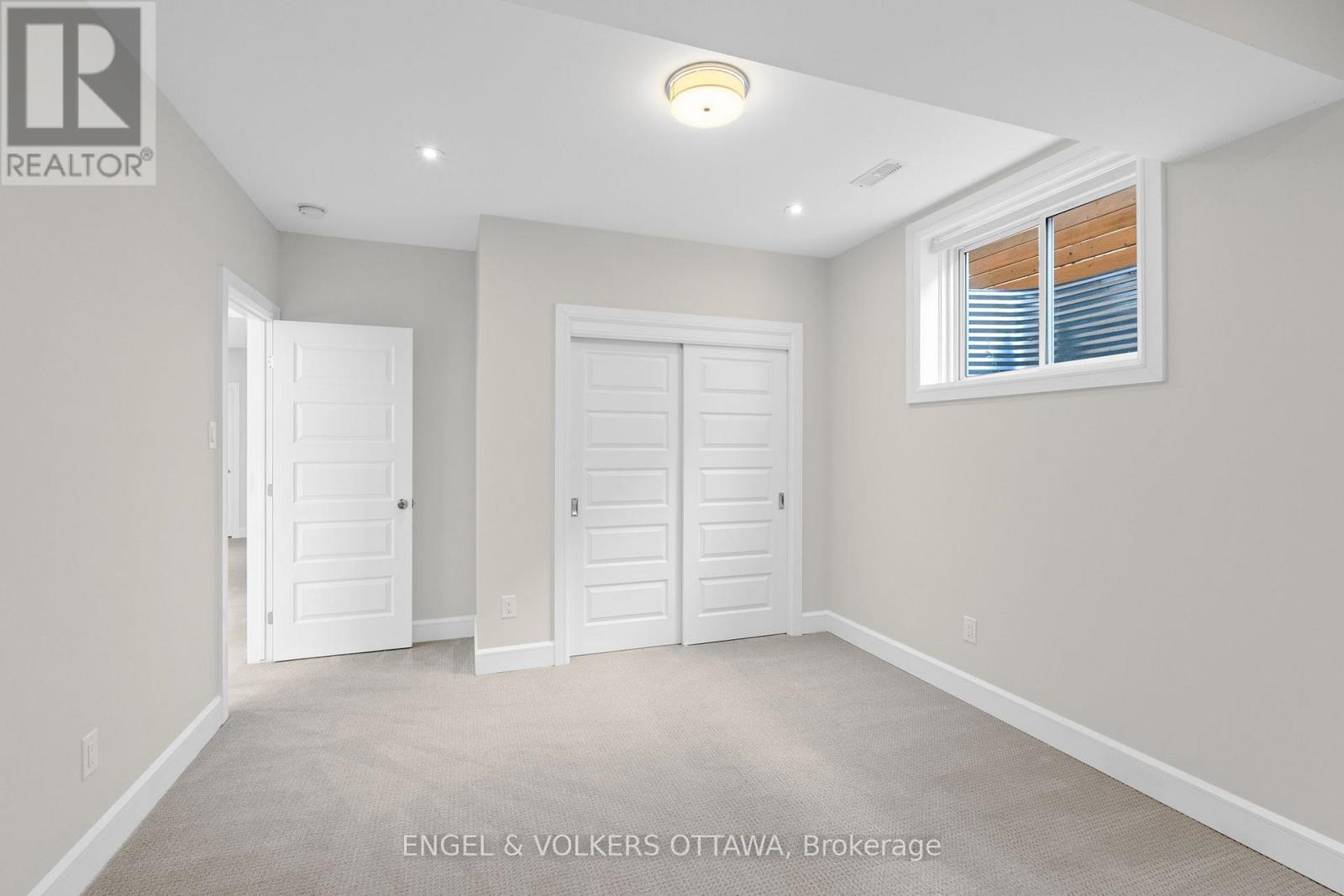 122 Helen Rapp Way, Ottawa, Ontario  K1T 0N4 - Photo 40 - X12522688