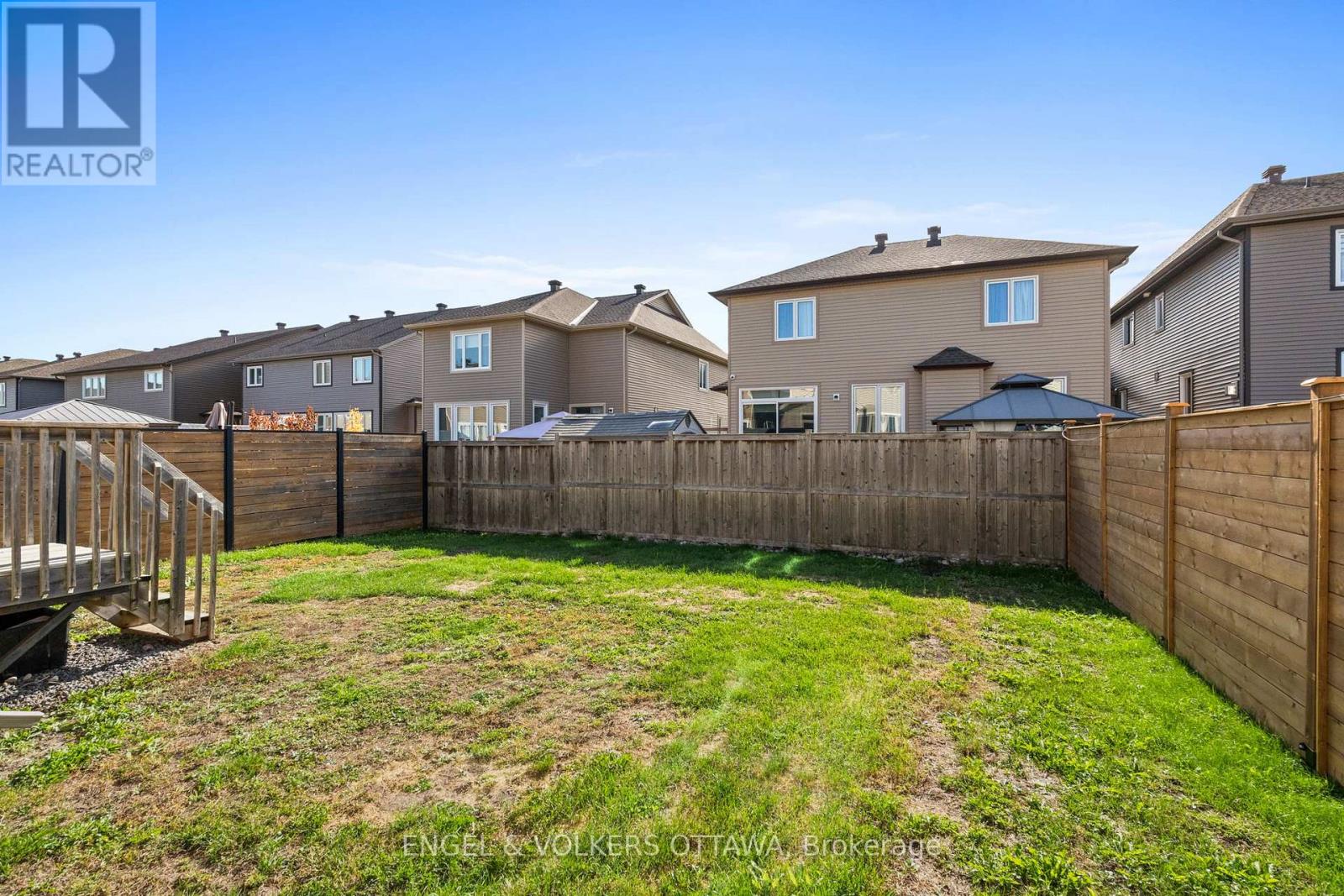 122 Helen Rapp Way, Ottawa, Ontario  K1T 0N4 - Photo 44 - X12522688