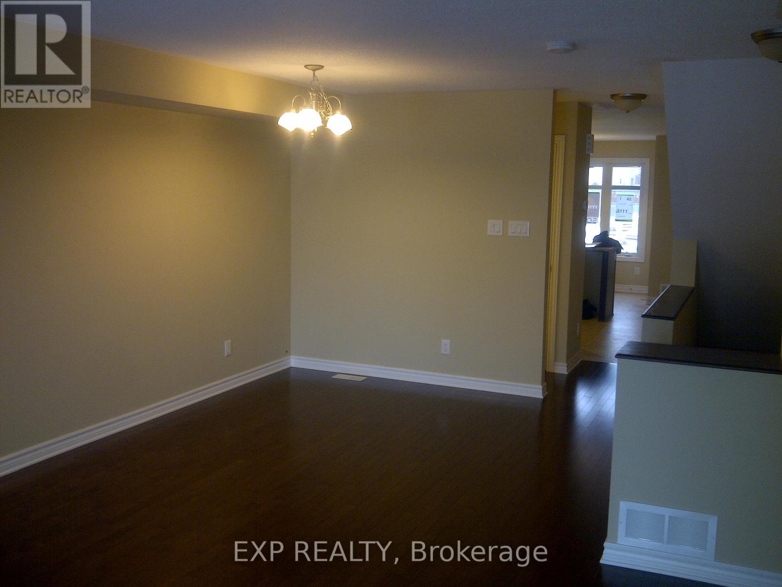 A - 1118 Klondike Road, Ottawa, Ontario  K2K 0H2 - Photo 6 - X12522778