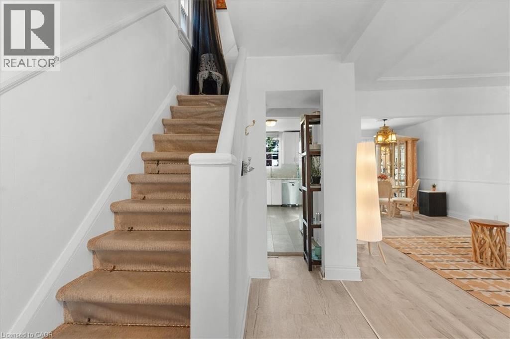 719 Kingston Road, Toronto, Ontario  M4E 1R8 - Photo 10 - 40786659