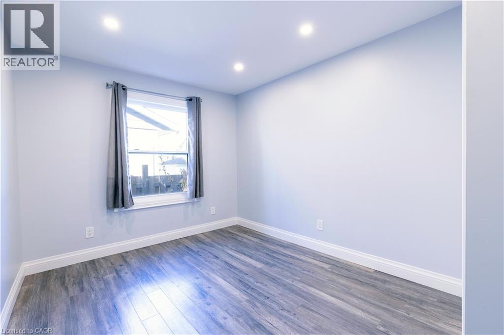 40 Kerman Avenue, Grimsby, Ontario  L3M 3W5 - Photo 18 - 40786430