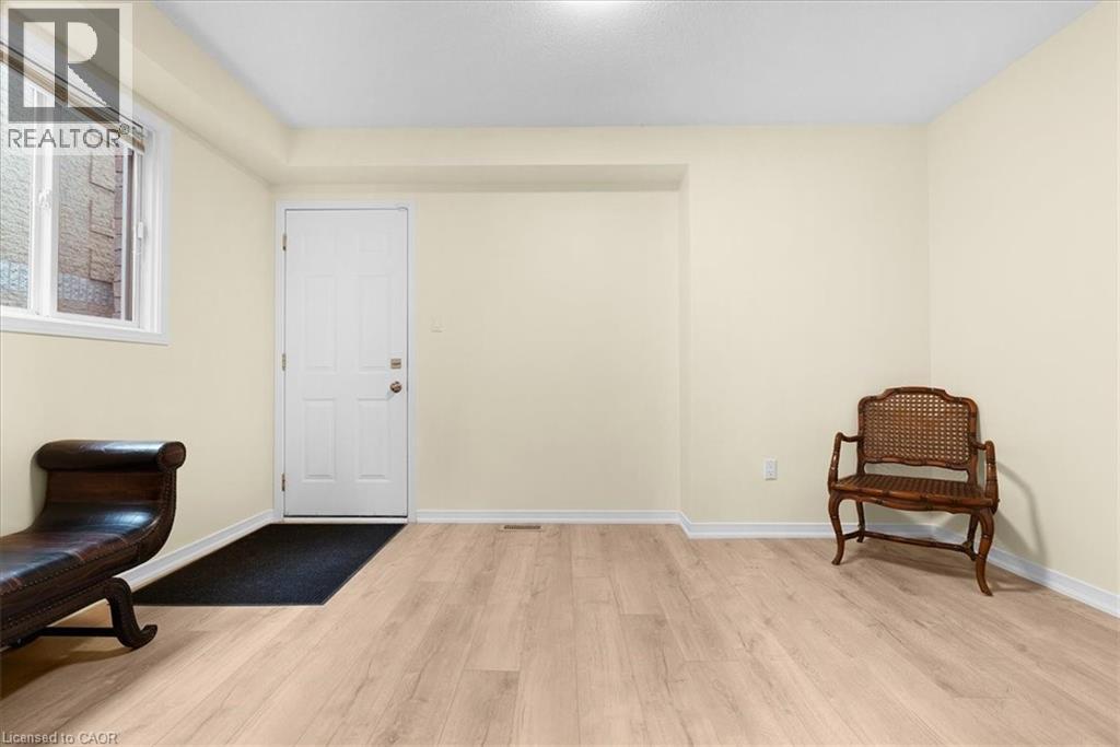 90 Westlawn Drive, Hamilton, Ontario L9B 2K9 - Photo 16 - 40785034