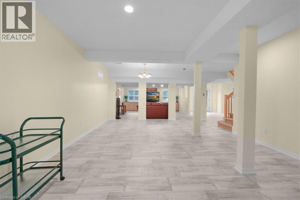 90 Westlawn Drive, Hamilton, Ontario L9B 2K9 - Photo 29 - 40785034