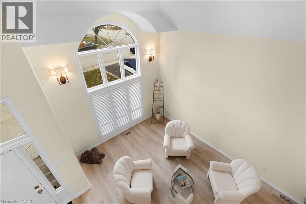 90 Westlawn Drive, Hamilton, Ontario L9B 2K9 - Photo 6 - 40785034