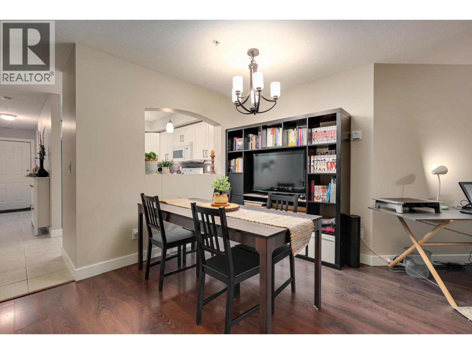 106 2439 Wilson Avenue, Port Coquitlam, British Columbia V3C 6H6 - Photo 6 - R3065551