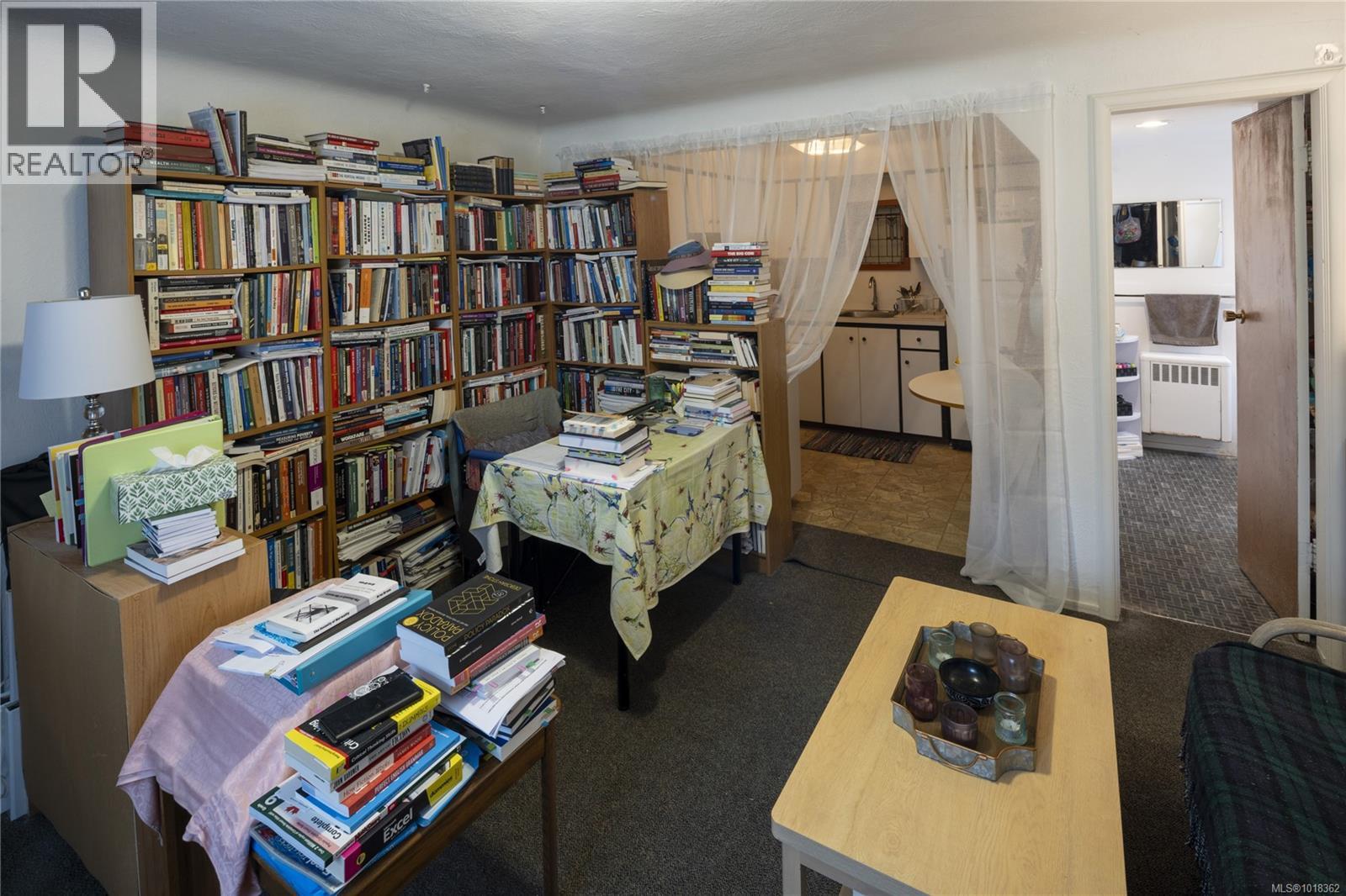 305 Linden Ave, Victoria, British Columbia  V8V 4E8 - Photo 24 - 1018362