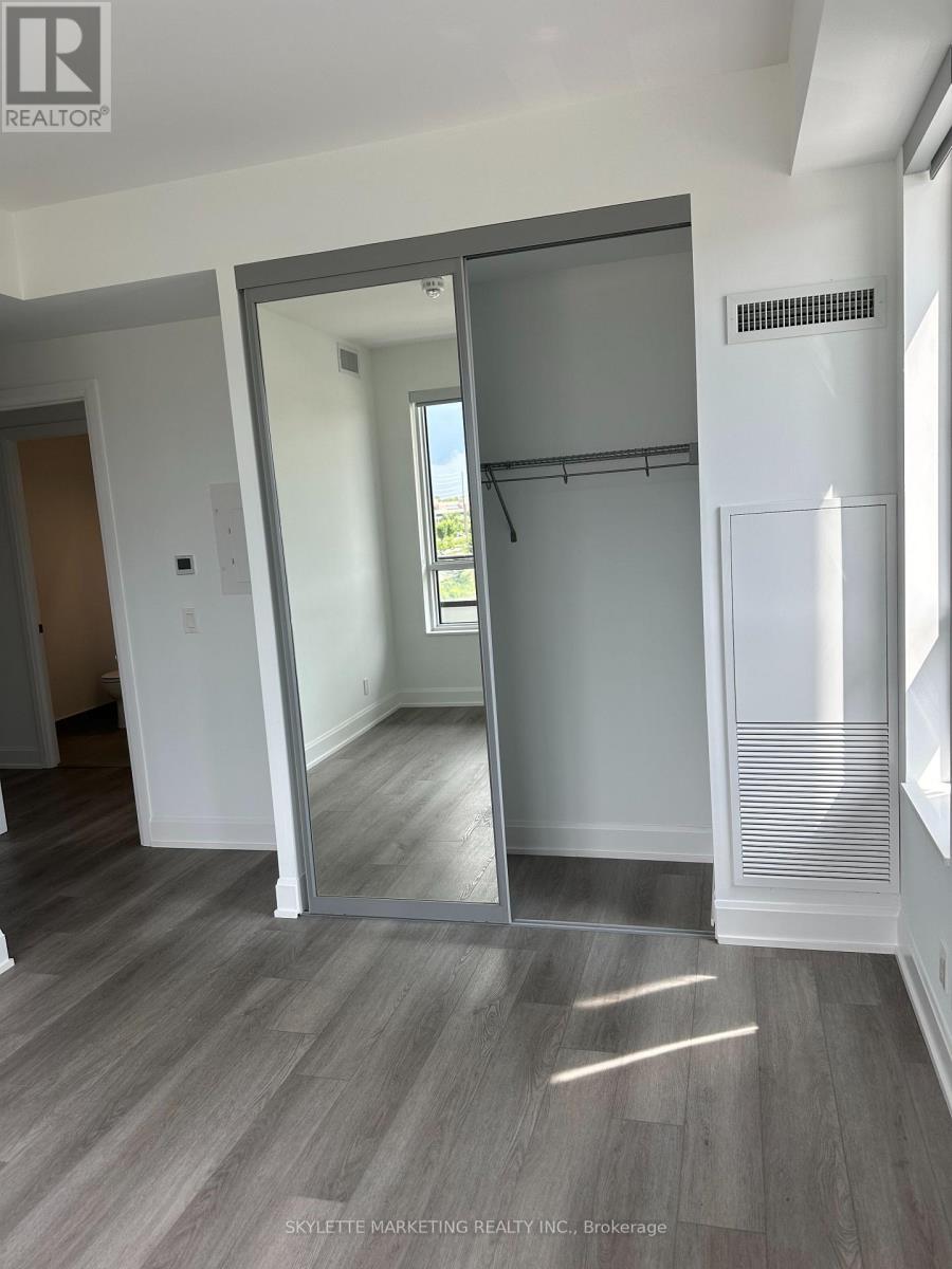 505 - 38 Water Walk Dr Drive, Markham, Ontario  L3R 6M8 - Photo 6 - N12522368