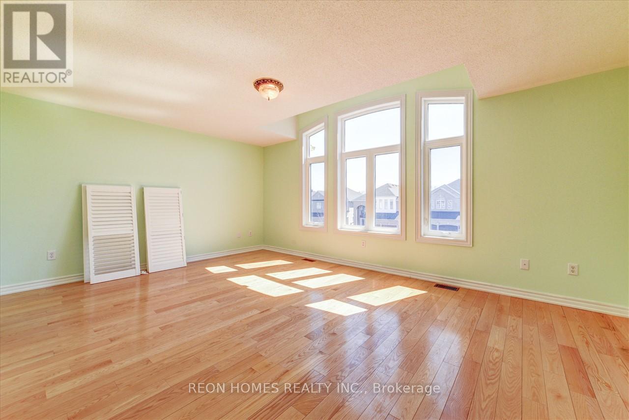 322 Elson Street, Markham, Ontario  L3S 4S4 - Photo 13 - N12522452