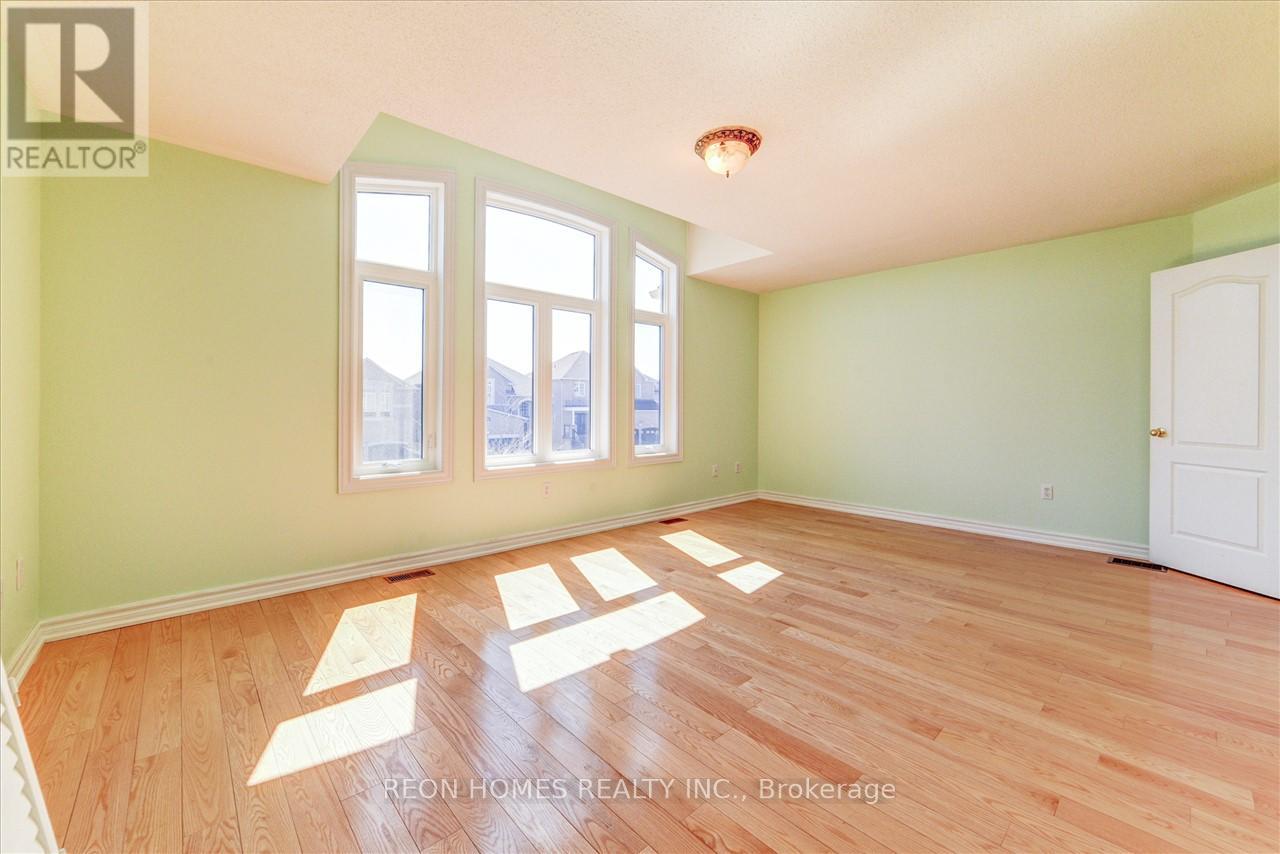 322 Elson Street, Markham, Ontario  L3S 4S4 - Photo 14 - N12522452