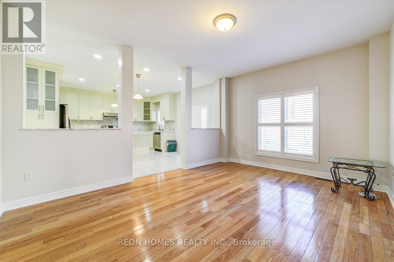 322 Elson Street, Markham, Ontario  L3S 4S4 - Photo 7 - N12522452