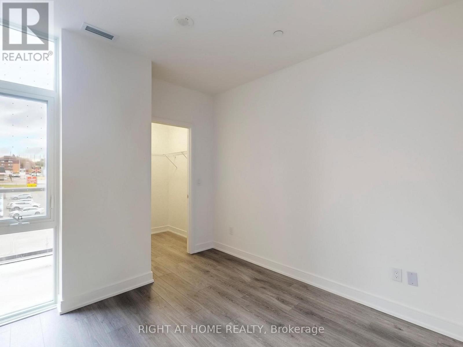 B304 - 715 Davis Drive, Newmarket, Ontario  L3Y 0J2 - Photo 12 - N12522520