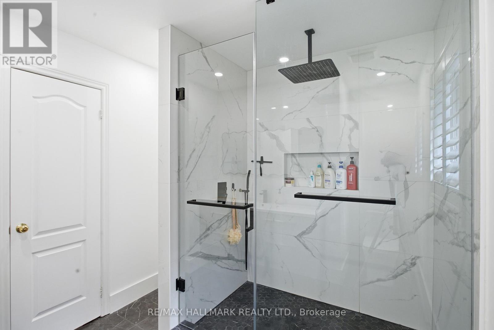 63 Snowy Meadow Avenue, Richmond Hill, Ontario  L4E 3V4 - Photo 16 - N12522534