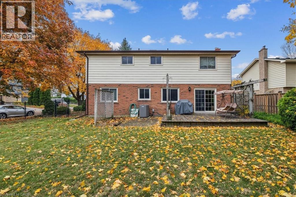 595 Barons Court, Burlington, Ontario L7R 4E4 - Photo 44 - 40780416