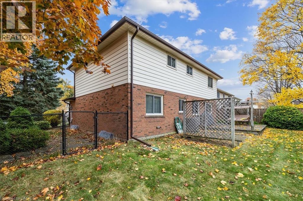 595 Barons Court, Burlington, Ontario L7R 4E4 - Photo 45 - 40780416