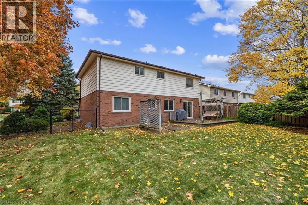 595 Barons Court, Burlington, Ontario L7R 4E4 - Photo 46 - 40780416