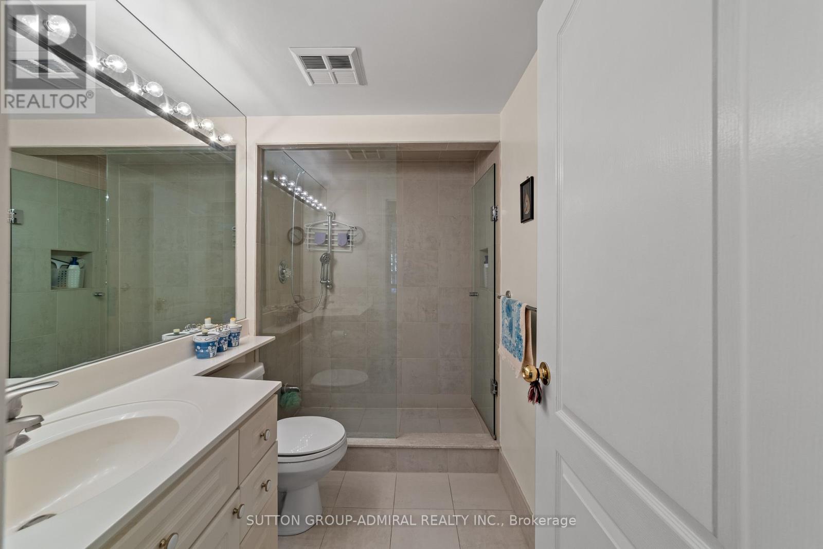 304 - 11 Townsgate Drive, Vaughan, Ontario L4J 8G4 - Photo 36 - N12522536