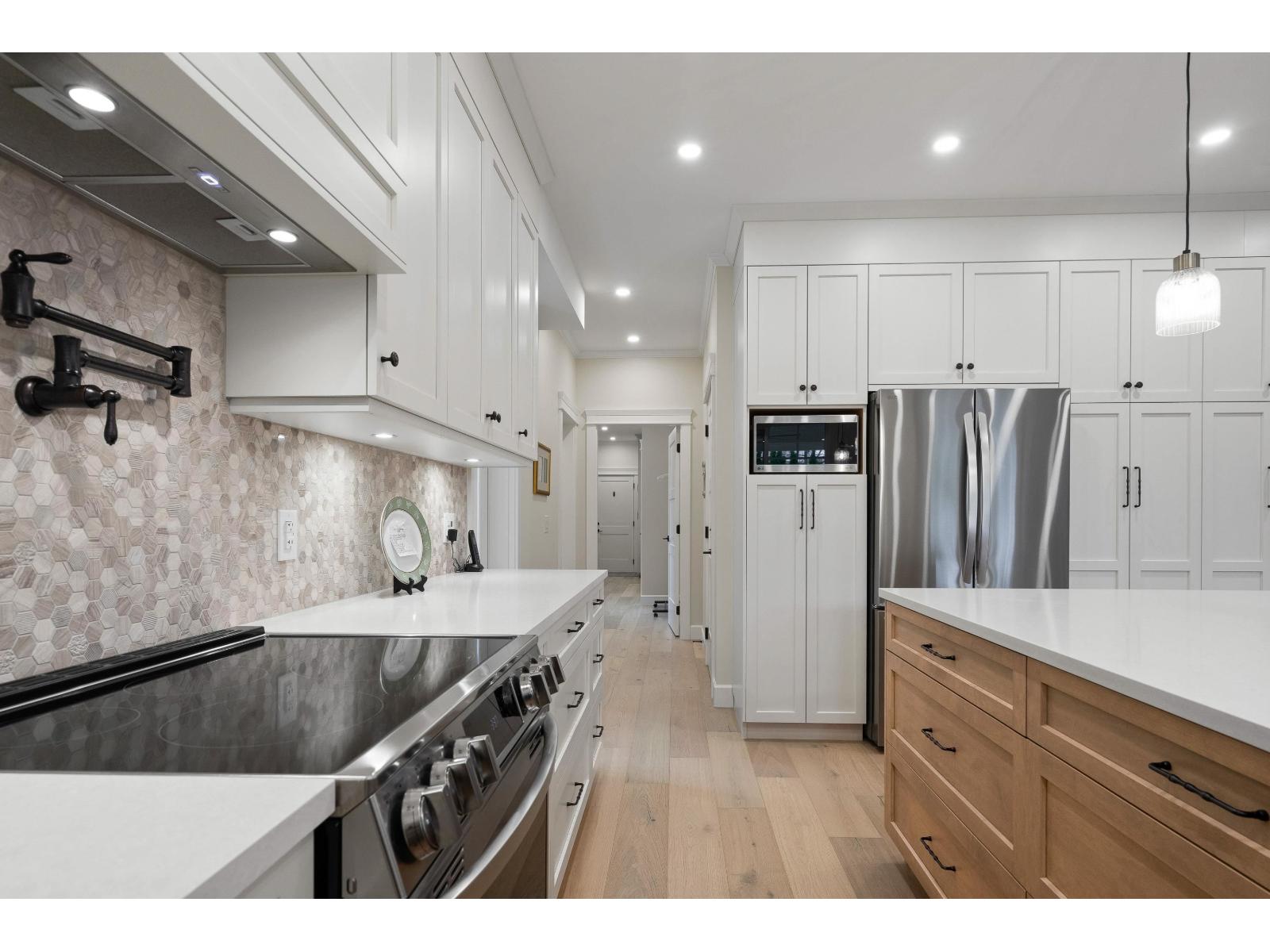 29599 Corvina Court, Abbotsford, British Columbia  V4X 0A6 - Photo 13 - R3065611