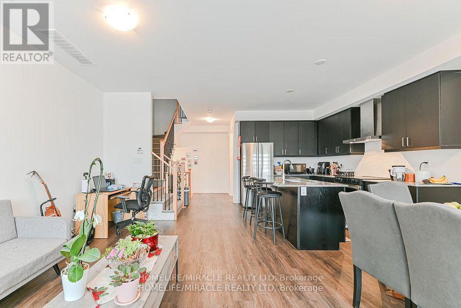 138 Elgin Street, Orillia, Ontario L3V 8P7 - Photo 25 - S12522388