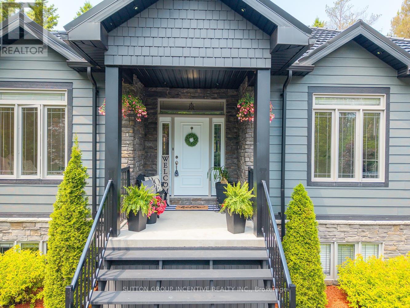 7070 93 Highway, Tiny, Ontario  L0K 2E0 - Photo 7 - S12522594