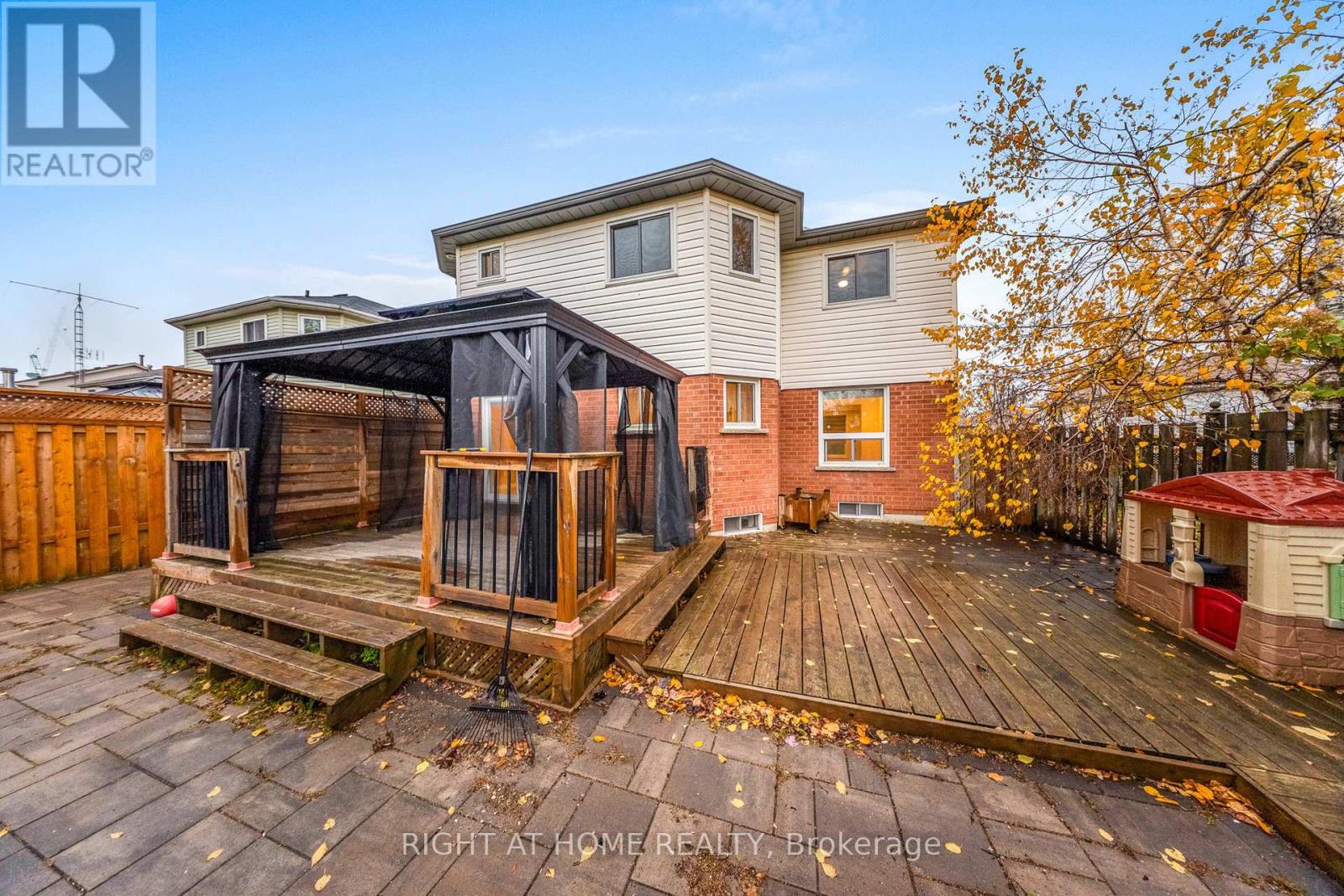 91 O'shaughnessy Crescent, Barrie (Holly), Ontario  L4N 7L9 - Photo 47 - S12522626