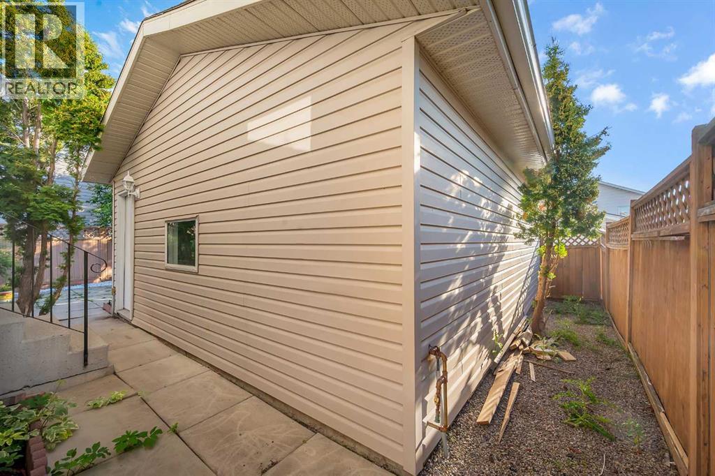 39 Anaheim Court Ne, Calgary, Alberta  T1Y 7B4 - Photo 25 - A2268752
