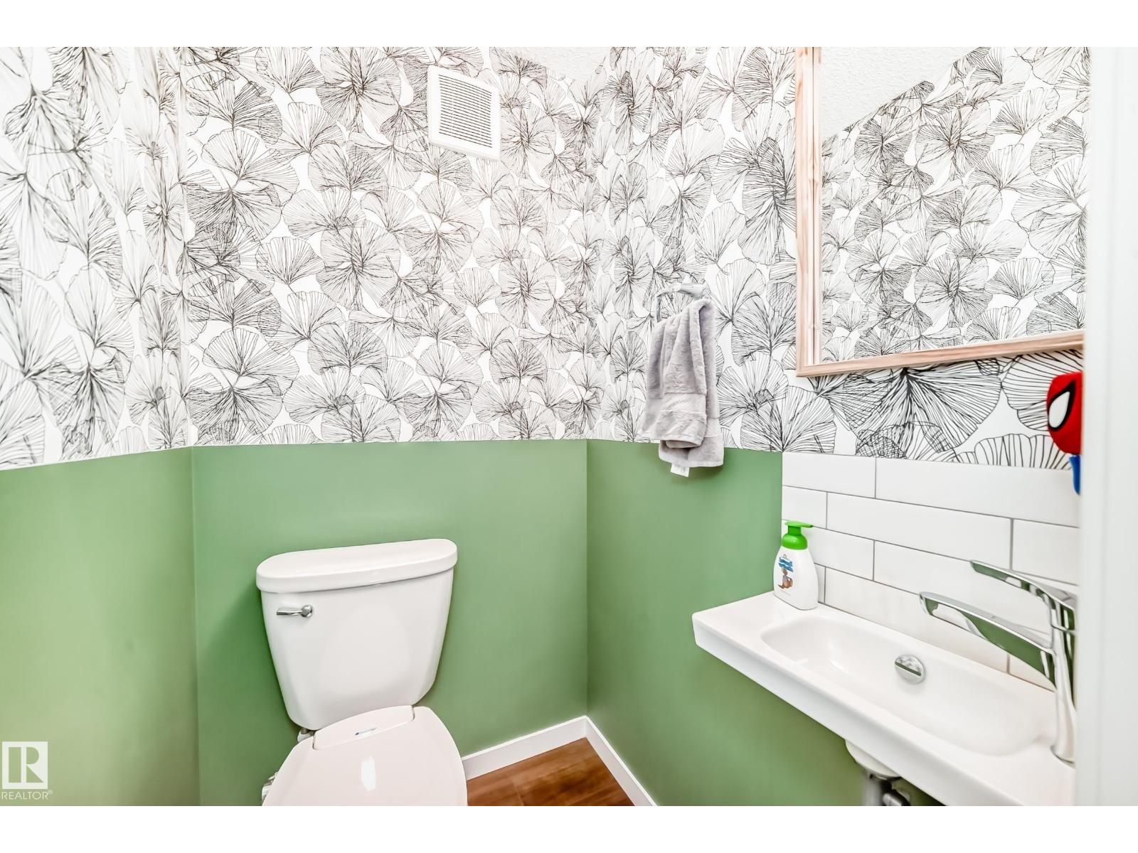 1077 Cy Becker Rd Nw, Edmonton, Alberta  T5Y 4B7 - Photo 25 - E4465105