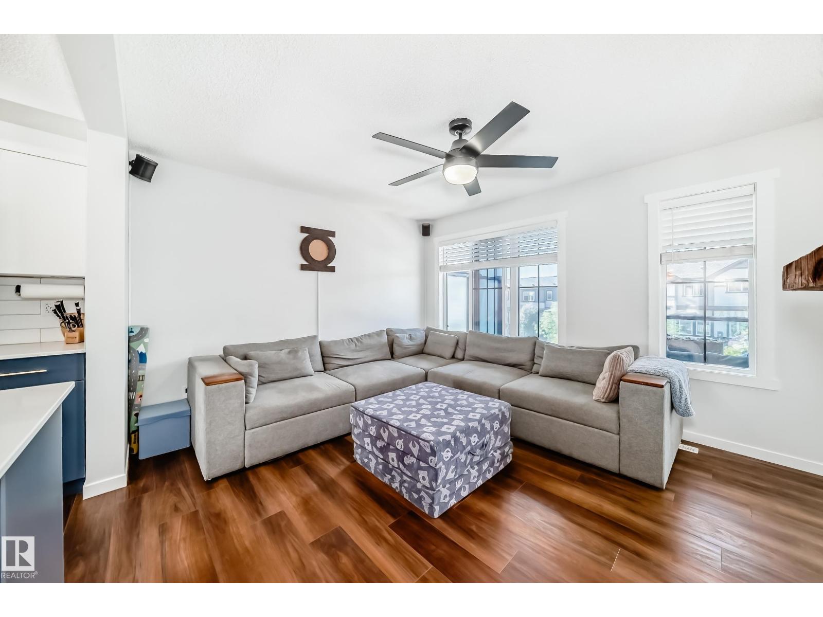 1077 Cy Becker Rd Nw, Edmonton, Alberta  T5Y 4B7 - Photo 8 - E4465105