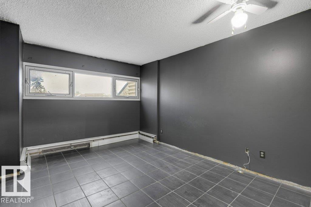 #13 8745 165 St Nw, Edmonton, Alberta  T5R 2R7 - Photo 16 - E4465108