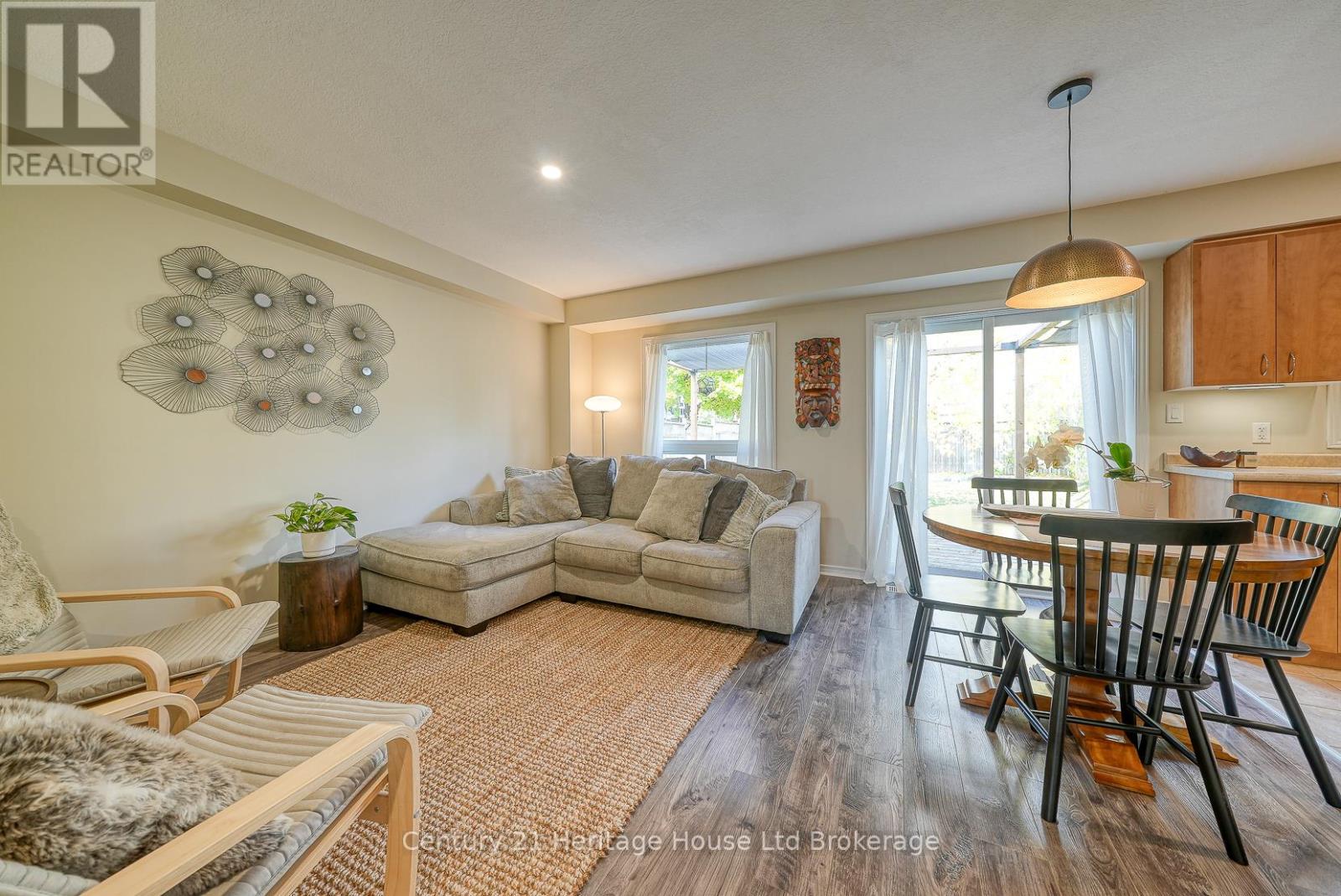 11 Talon Drive, Woodstock, Ontario N4V 0A5 - Photo 10 - X12522706