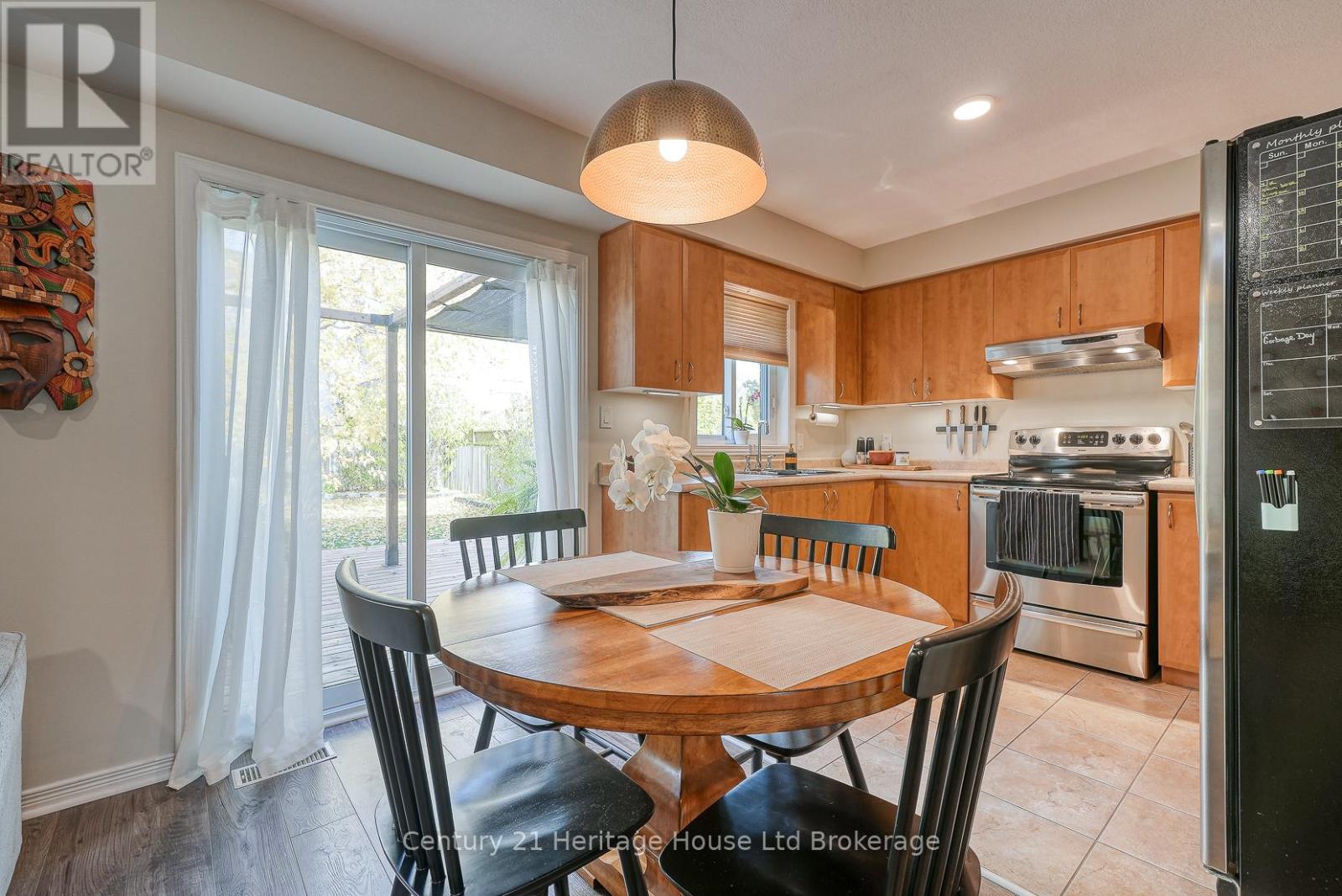 11 Talon Drive, Woodstock, Ontario N4V 0A5 - Photo 14 - X12522706