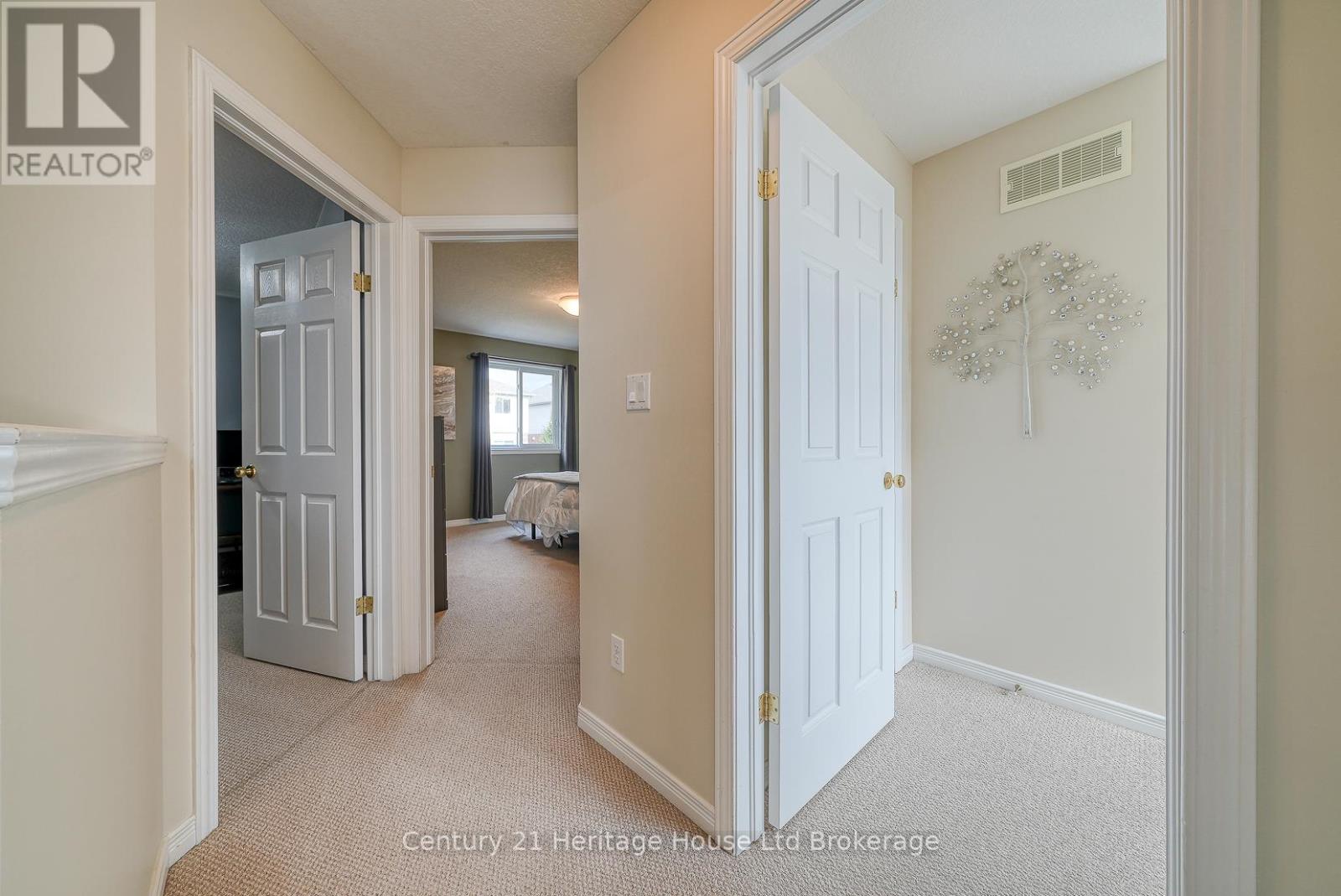 11 Talon Drive, Woodstock, Ontario N4V 0A5 - Photo 22 - X12522706