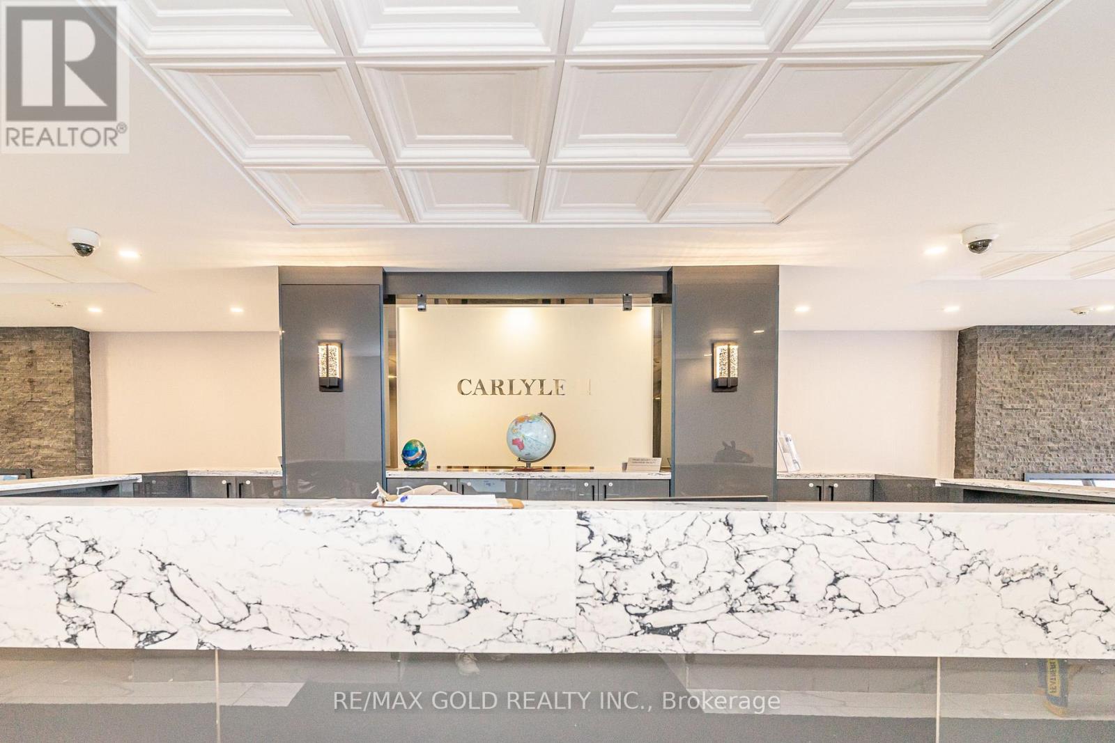 2009 - 115 Hillcrest Avenue, Mississauga, Ontario  L5B 3Y9 - Photo 7 - W12522382