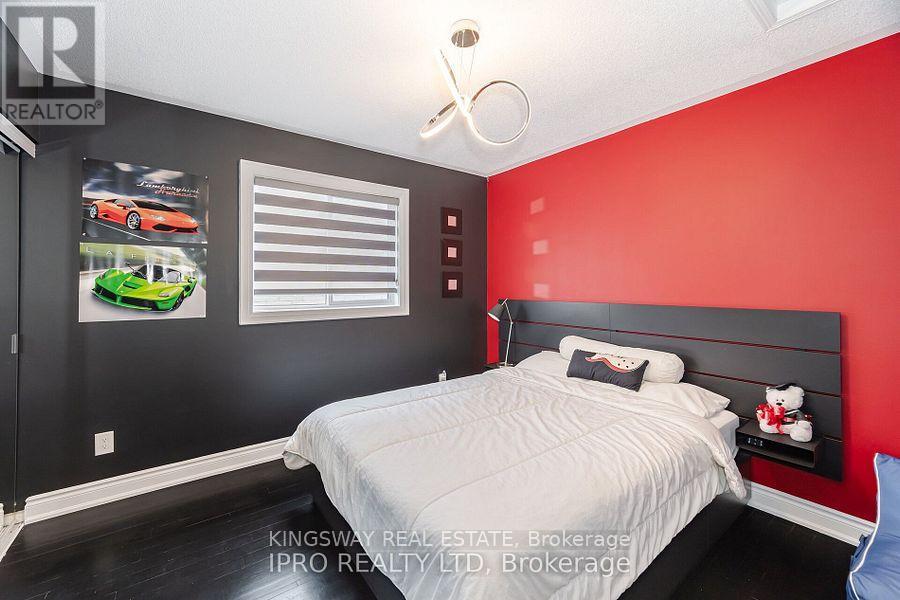 923 Bristol Road W, Mississauga, Ontario  L5V 2N9 - Photo 32 - W12522398