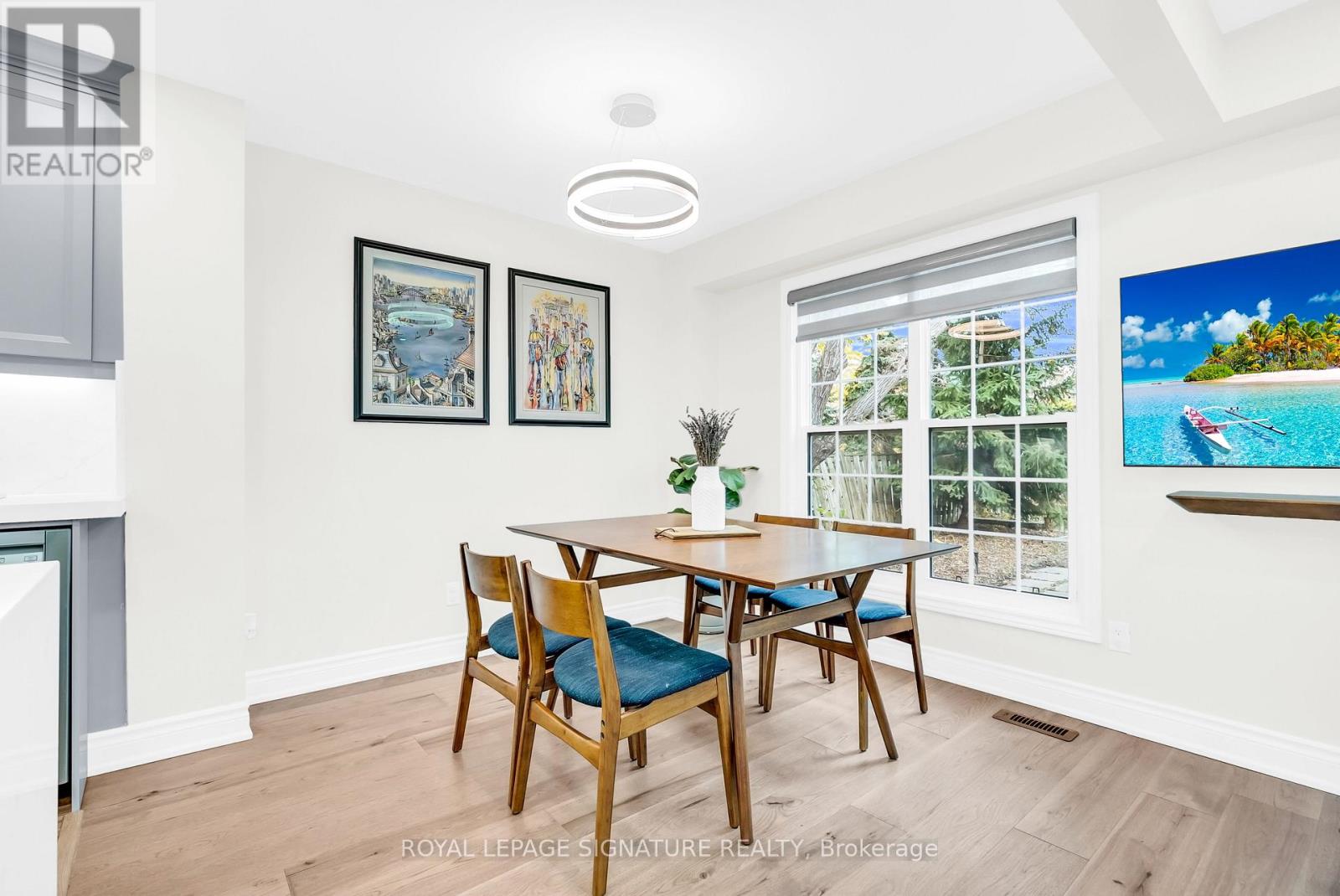 6467 Edenwood Drive, Mississauga, Ontario L5N 3H2 - Photo 14 - W12522416