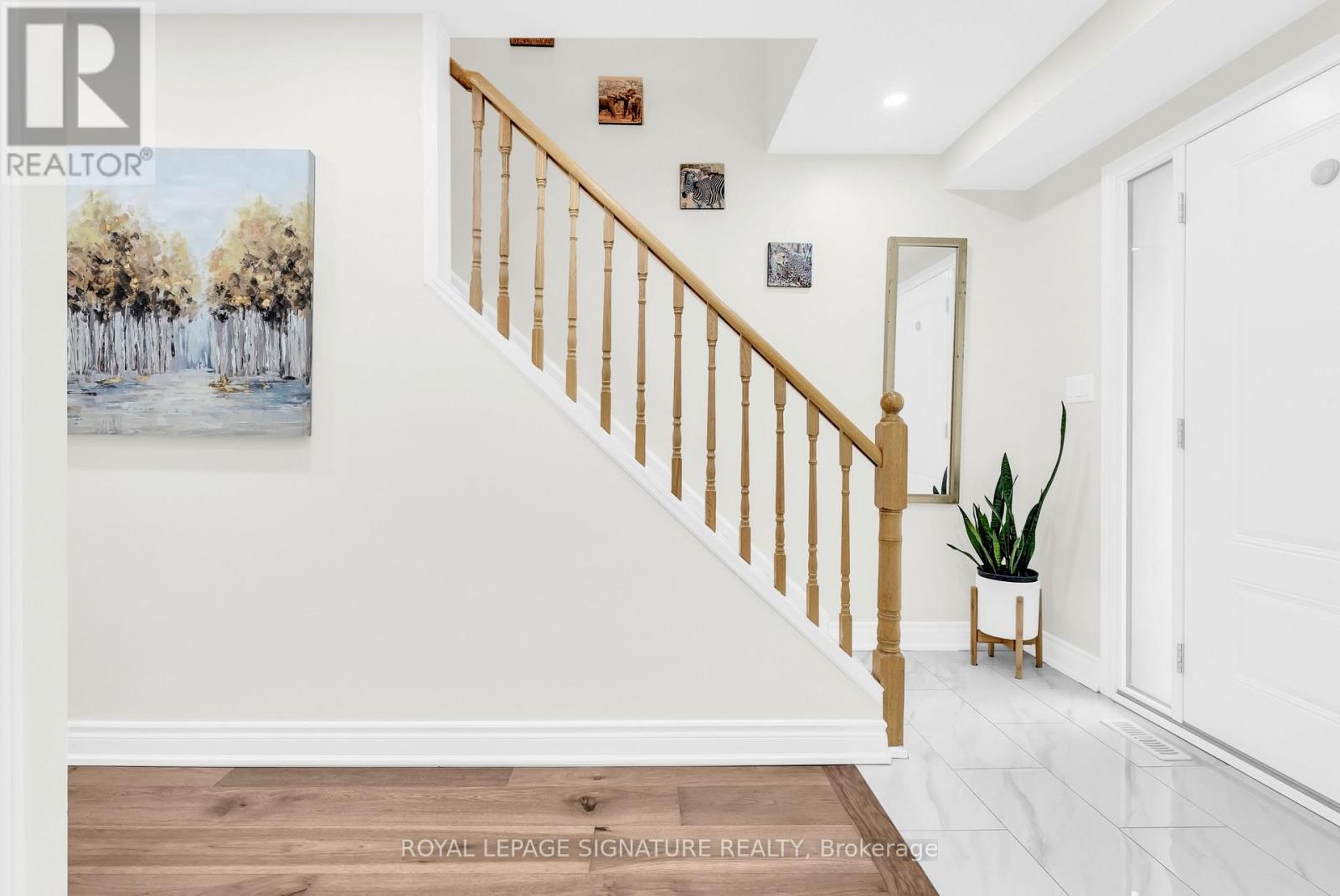 6467 Edenwood Drive, Mississauga, Ontario L5N 3H2 - Photo 24 - W12522416