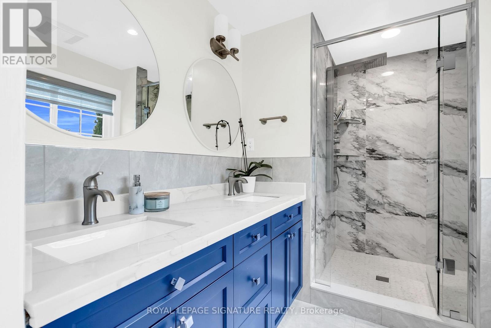 6467 Edenwood Drive, Mississauga, Ontario L5N 3H2 - Photo 28 - W12522416