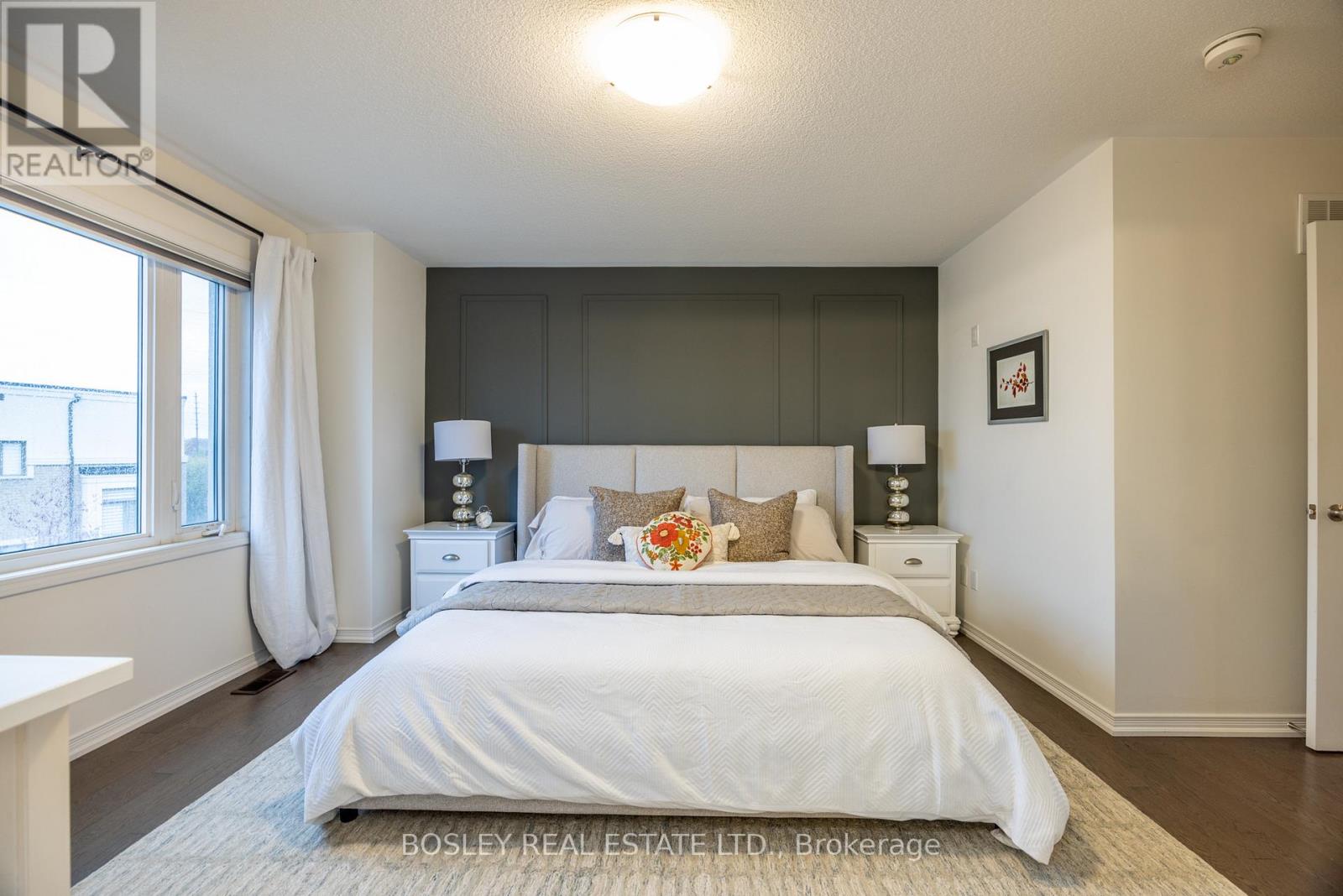 1818 Mitoff Place, Mississauga, Ontario L4W 0E8 - Photo 22 - W12522424