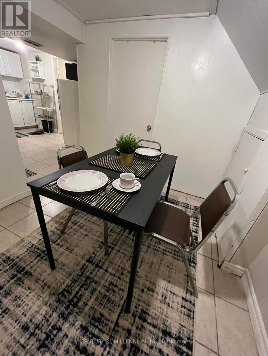 18 Margrath Place, Toronto, Ontario  M9C 4L2 - Photo 8 - W12522428