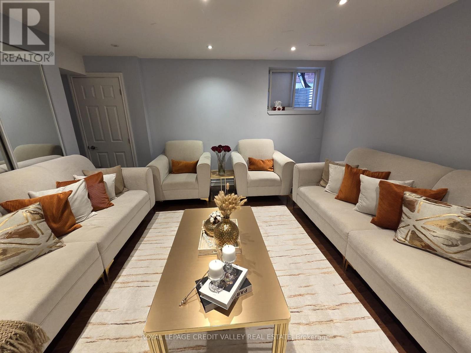 242 Jarrett Xing (Bsmt) Court, Milton, Ontario L9T 6Z9 - Photo 19 - W12522432