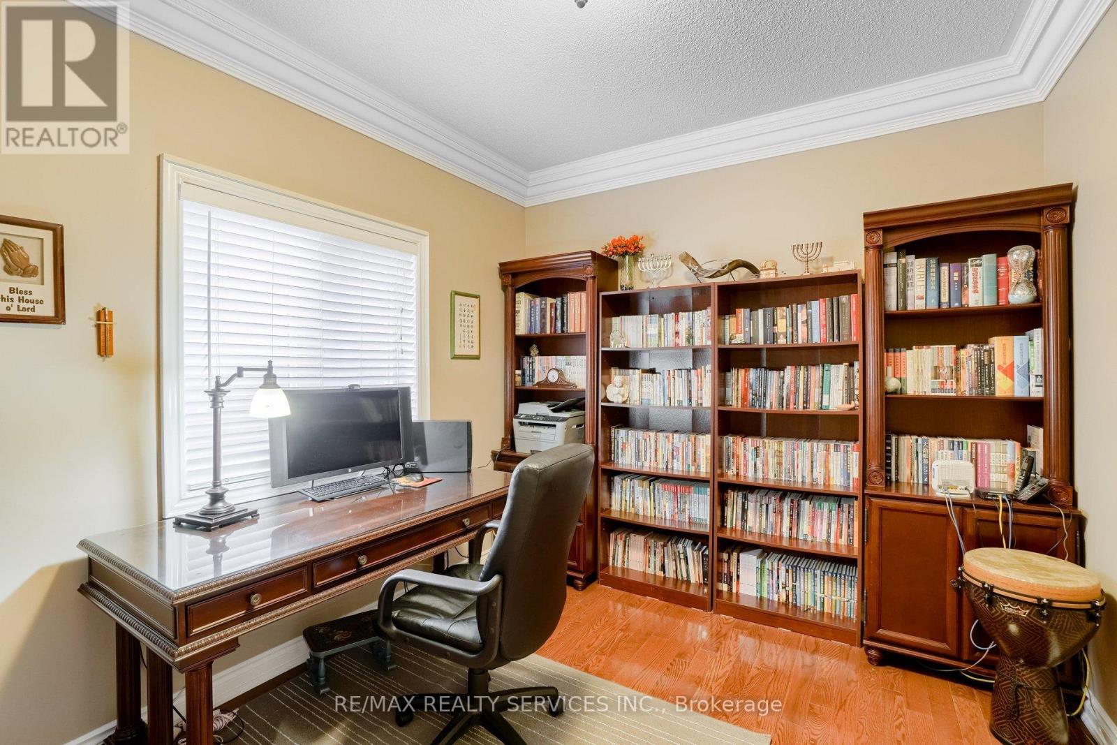 9 Concorde Drive, Brampton, Ontario L6P 1V3 - Photo 21 - W12522446