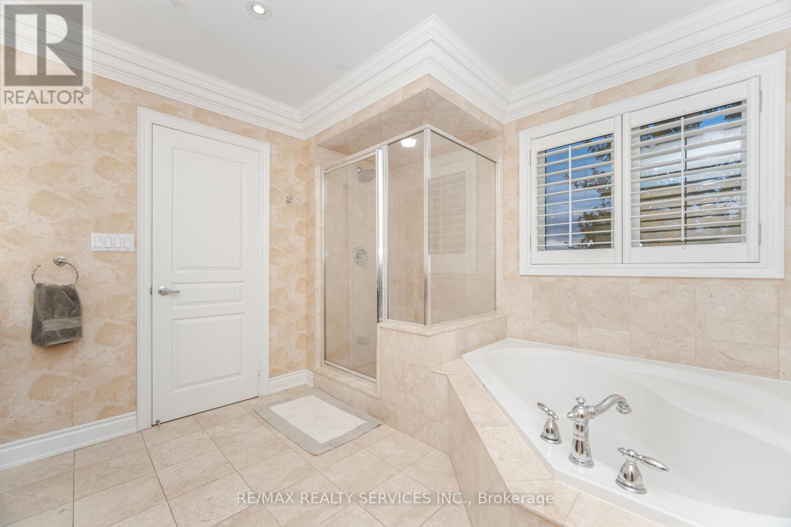 9 Concorde Drive, Brampton, Ontario L6P 1V3 - Photo 32 - W12522446