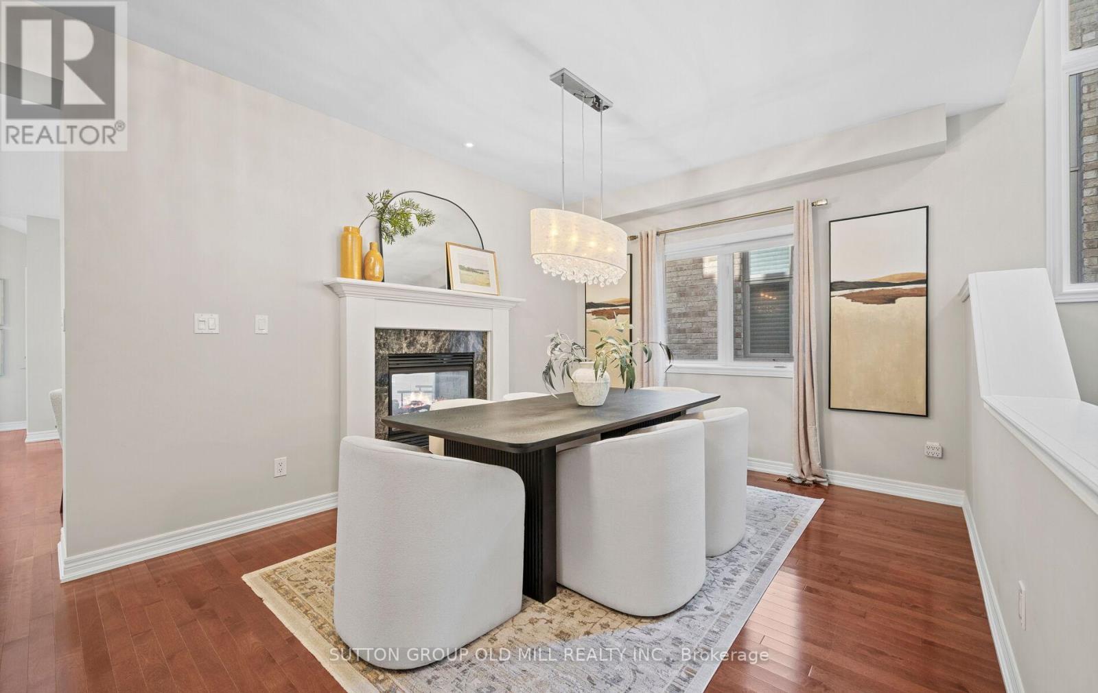 3304 Stalybridge Drive, Oakville, Ontario L6M 0K8 - Photo 9 - W12522450