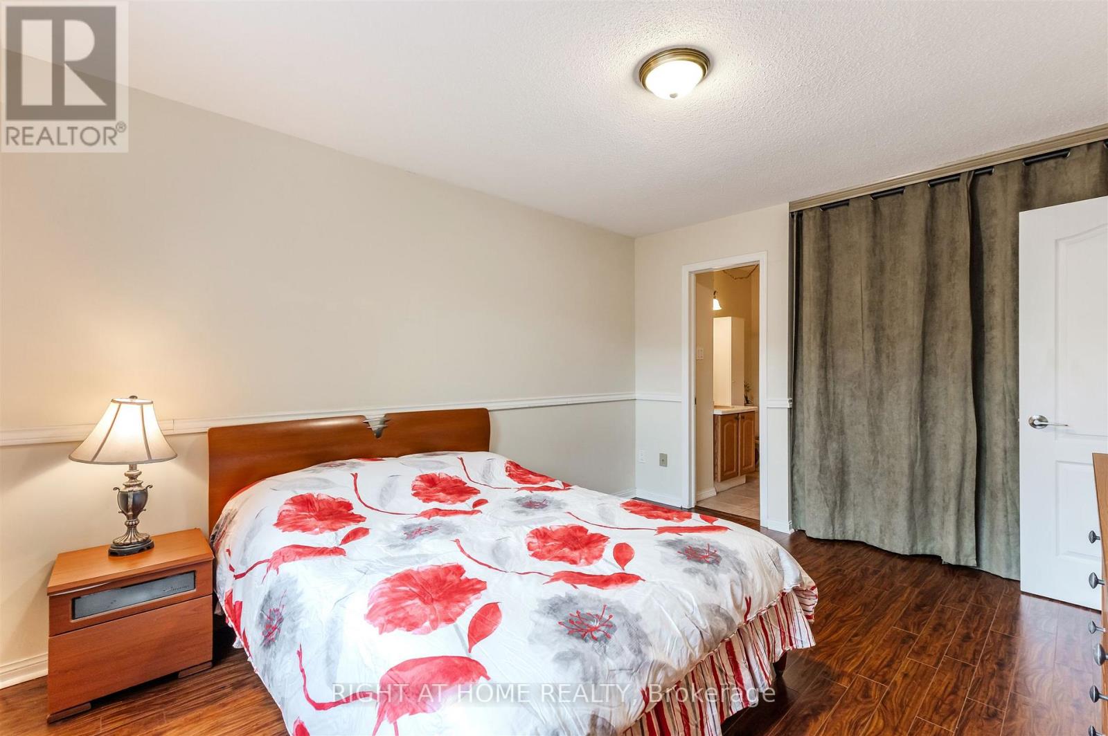 1033 Havendale Boulevard, Burlington, Ontario L7P 3P7 - Photo 20 - W12522522