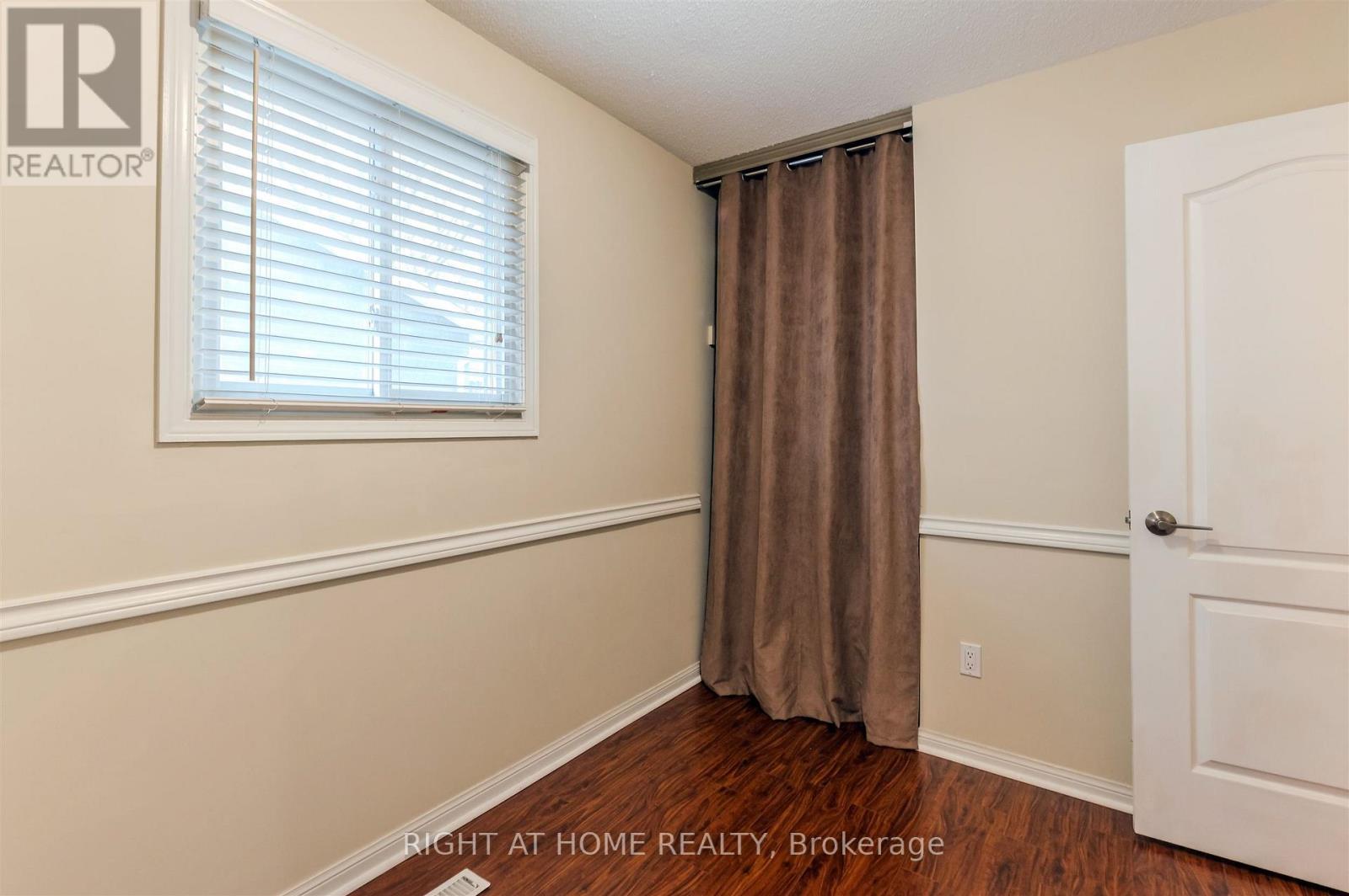 1033 Havendale Boulevard, Burlington, Ontario L7P 3P7 - Photo 26 - W12522522