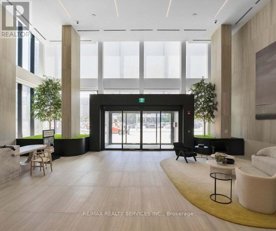 4023 The Exchange, Mississauga, Ontario  L5B 0N4 - Photo 2 - W12522526