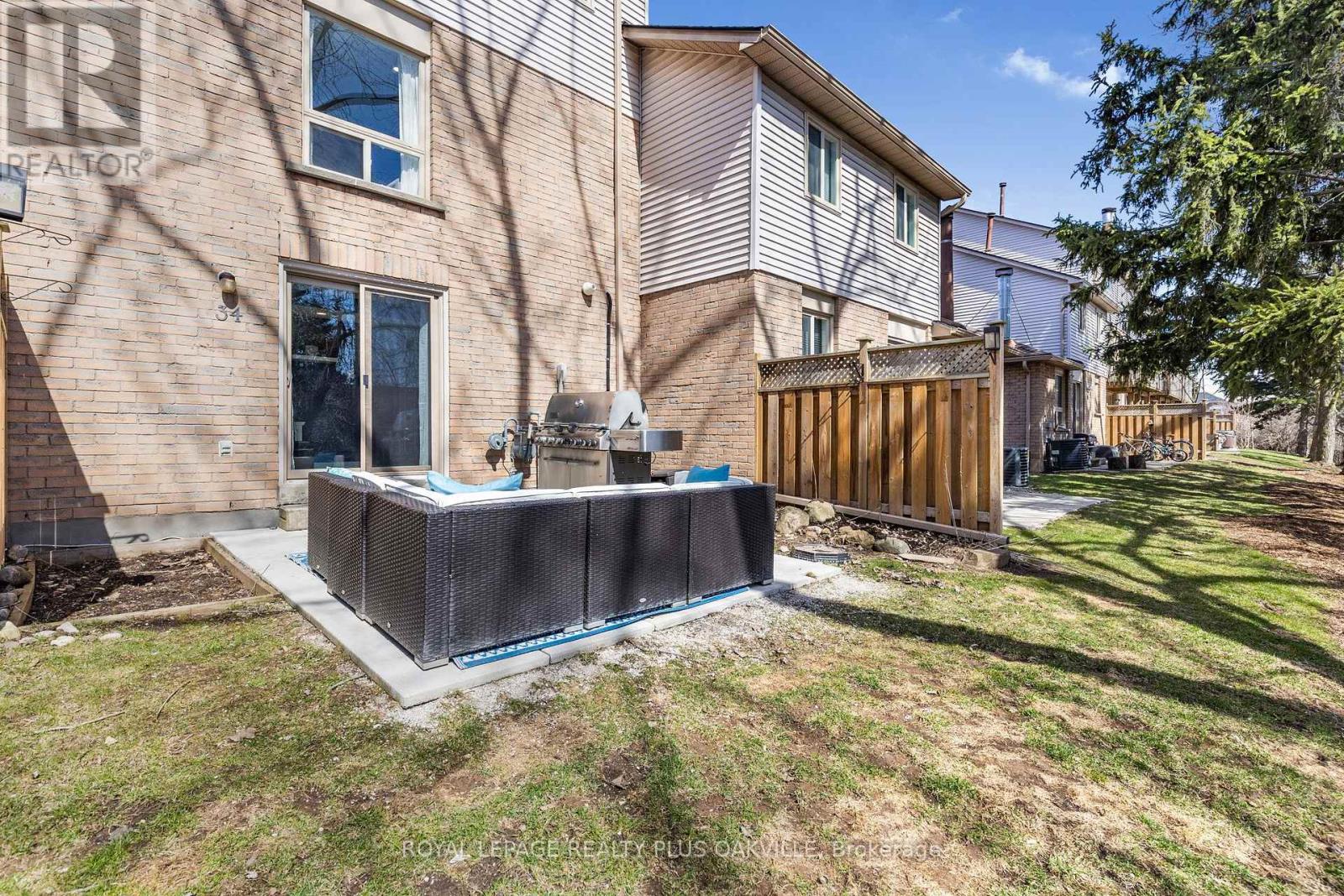 34 - 2272 Mowat Avenue, Oakville, Ontario  L6H 5L8 - Photo 28 - W12522568