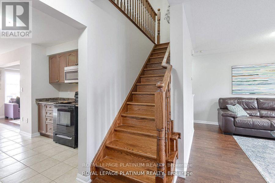 12 Ganton Heights, Brampton, Ontario  L7A 0P7 - Photo 14 - W12522618