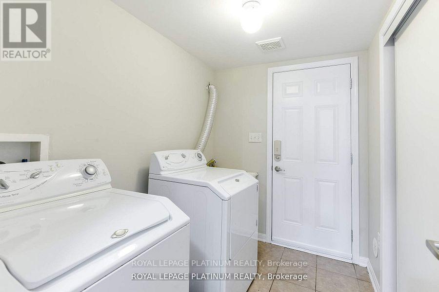 12 Ganton Heights, Brampton, Ontario  L7A 0P7 - Photo 21 - W12522618